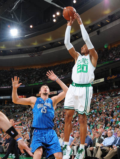 让球队举步 让球队举步